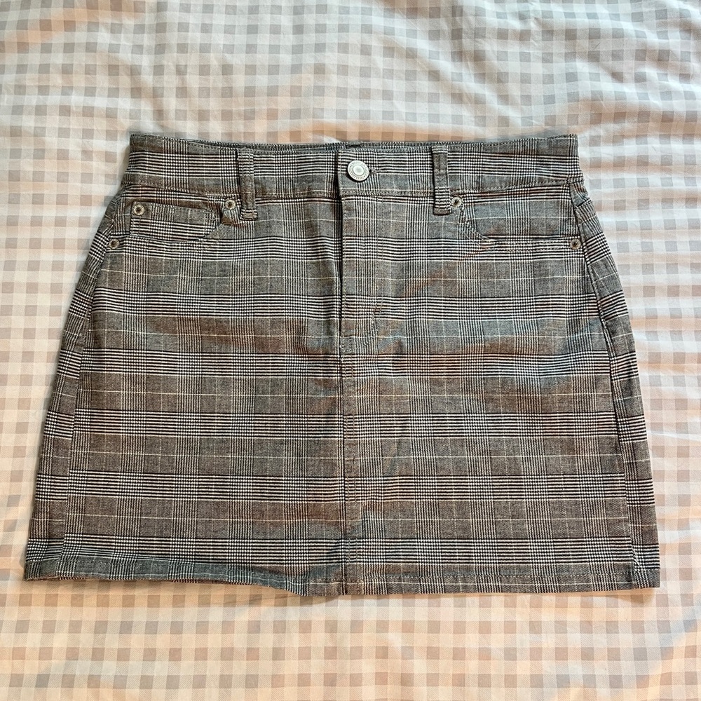 Plaid mini skirt
